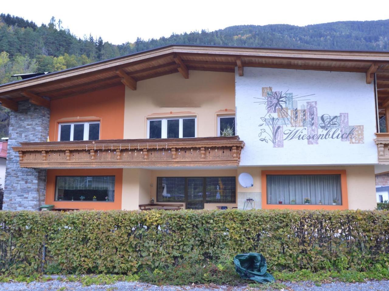 Cozy Apartment In Oetz Close To Ski Area Exterior photo